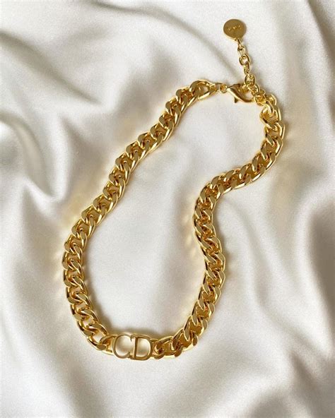 cd gold chain necklace